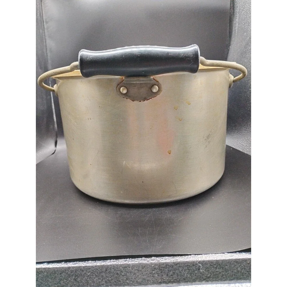 Vtg. Sears Best Maid of Honor 10 Quart Aluminum Pot w/Lid & Locking Bail Handle